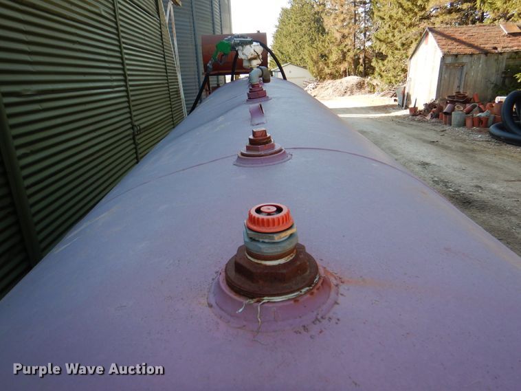 image for item II9839 Fuel tank