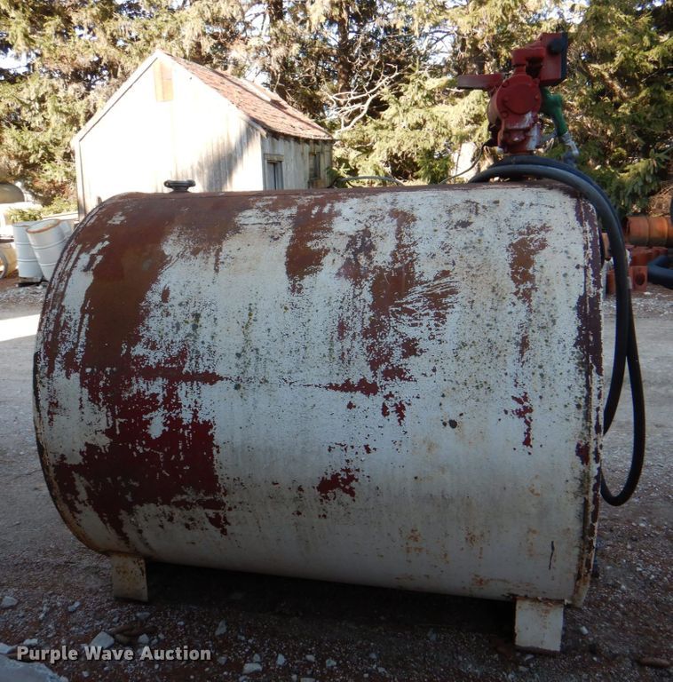image for item II9840 Fuel tank