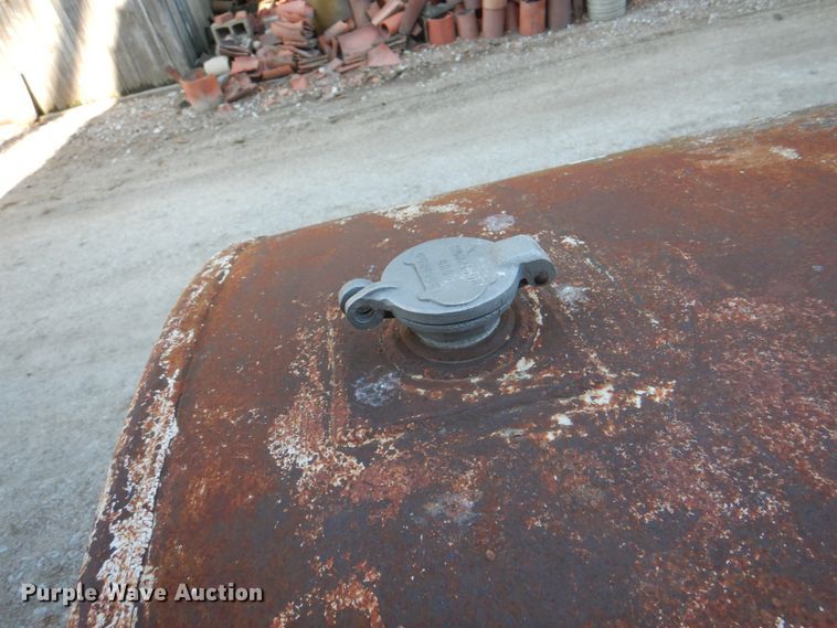 image for item II9840 Fuel tank