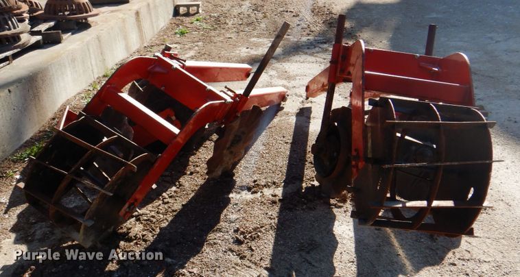 image for item II9844 (2) rolling baskets