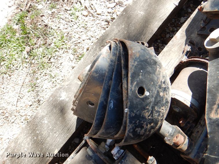 image for item II9852 (24) row cleaner mounts