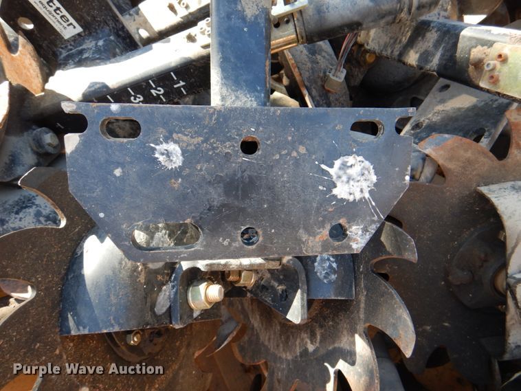 image for item II9853 (24) Yetter row cleaners