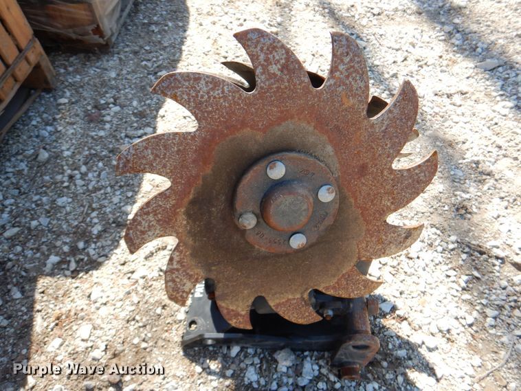 image for item II9855 (24) Yetter row cleaners