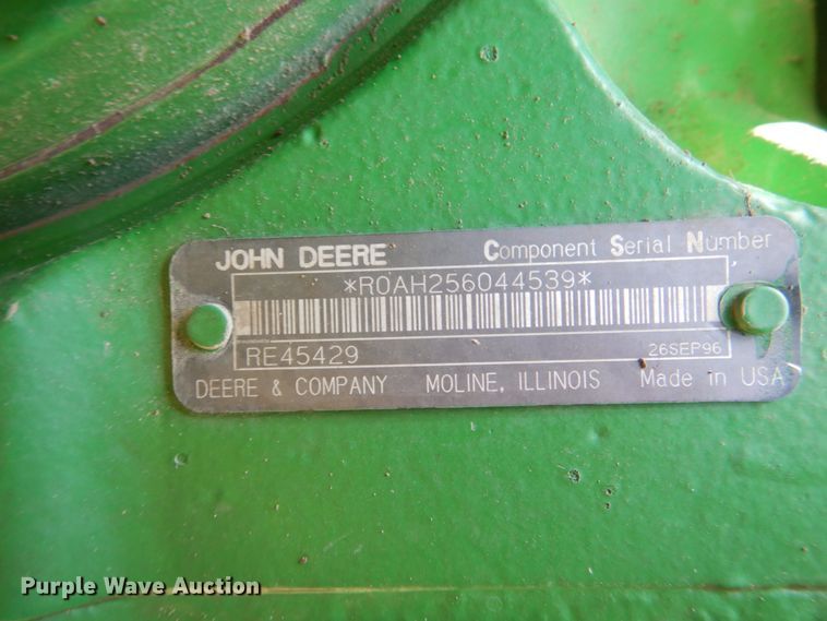 image for item II9873 1997 John Deere 8400  tractor
