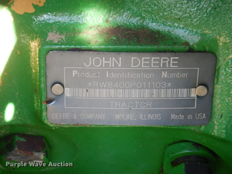 image for item II9873 1997 John Deere 8400  tractor