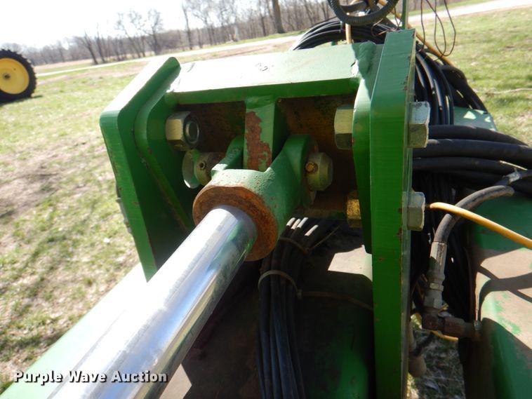 image for item II9876 John Deere 1780  planter