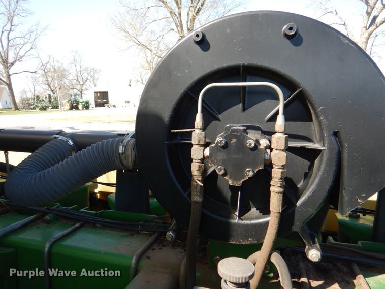 image for item II9876 John Deere 1780  planter