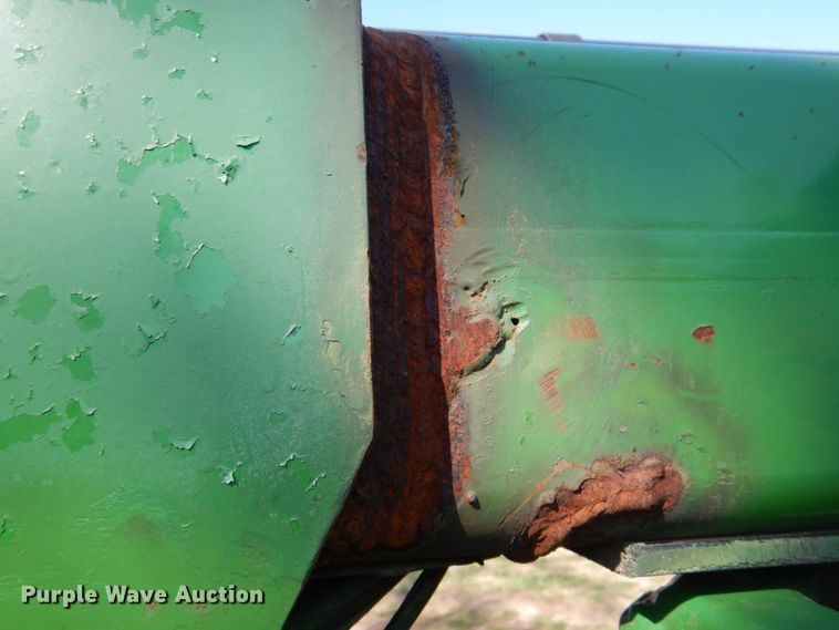 image for item II9876 John Deere 1780  planter