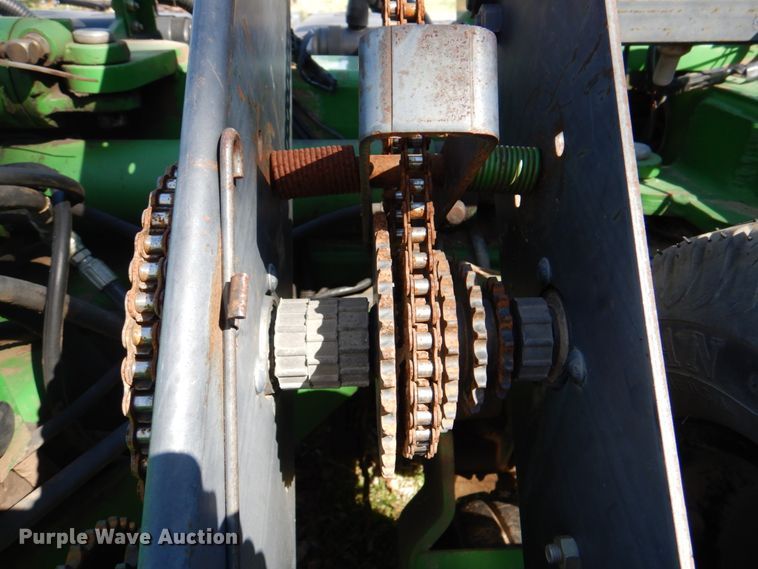 image for item II9876 John Deere 1780  planter