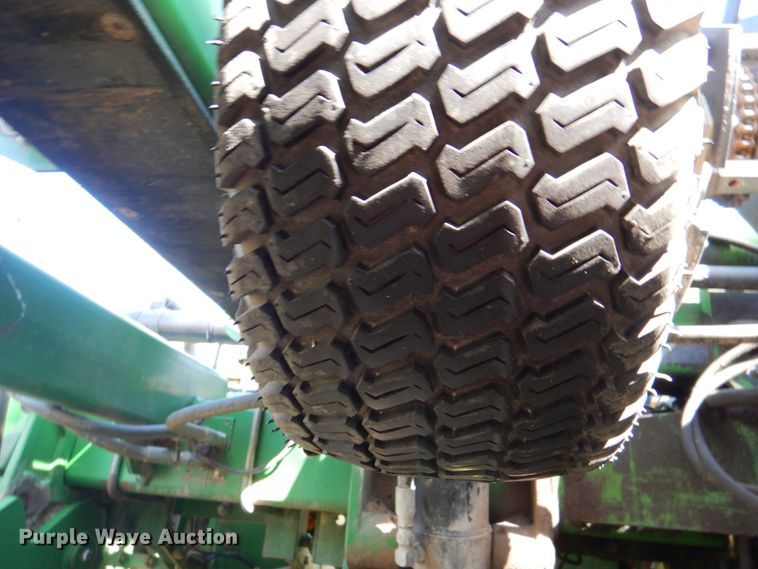 image for item II9876 John Deere 1780  planter