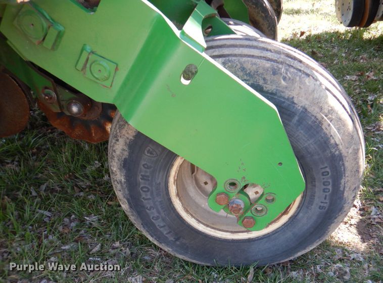 image for item II9876 John Deere 1780  planter