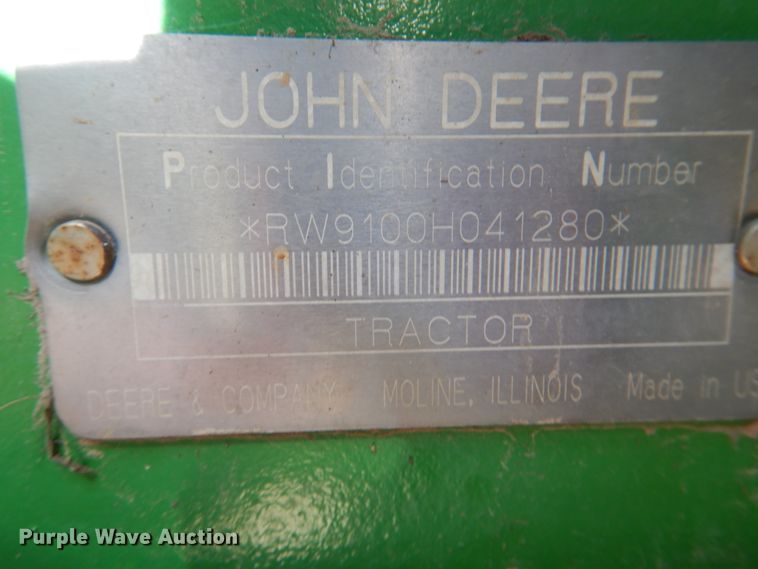 image for item II9877 2001 John Deere 9100  4WD tractor