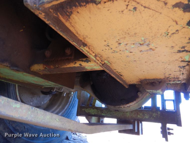 image for item II9878 1980 Steiger Panther III PTA325  4WD tractor