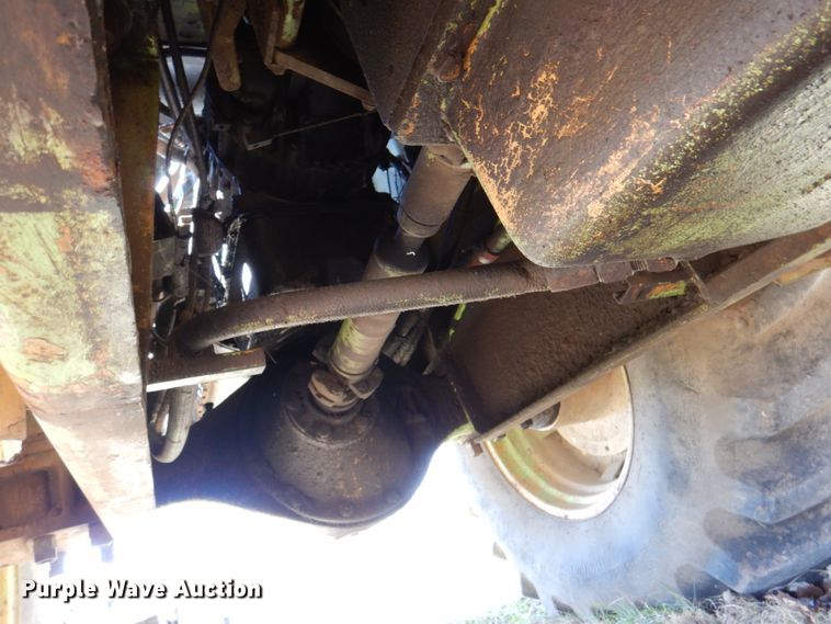 image for item II9878 1980 Steiger Panther III PTA325  4WD tractor