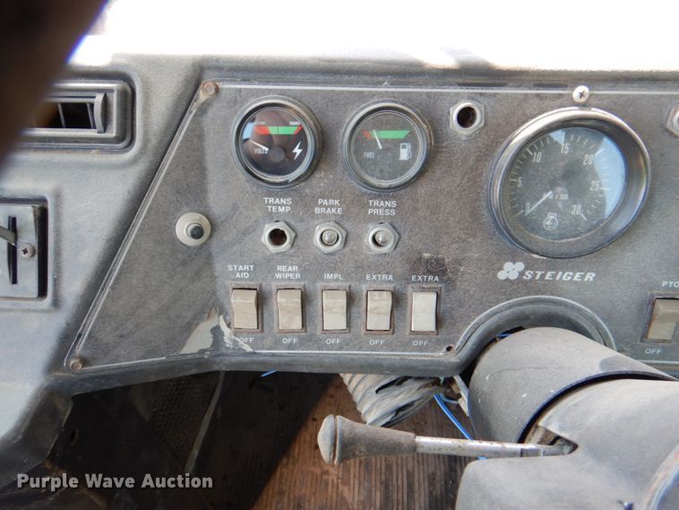 image for item II9878 1980 Steiger Panther III PTA325  4WD tractor