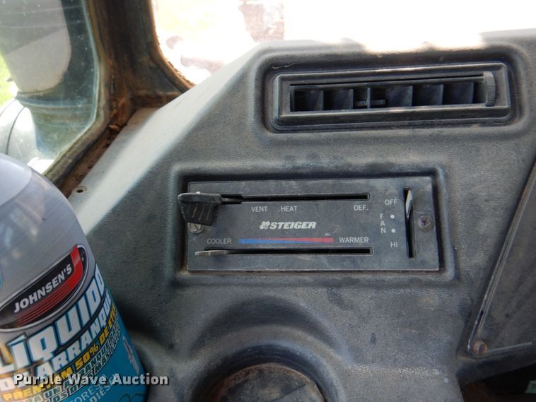 image for item II9878 1980 Steiger Panther III PTA325  4WD tractor