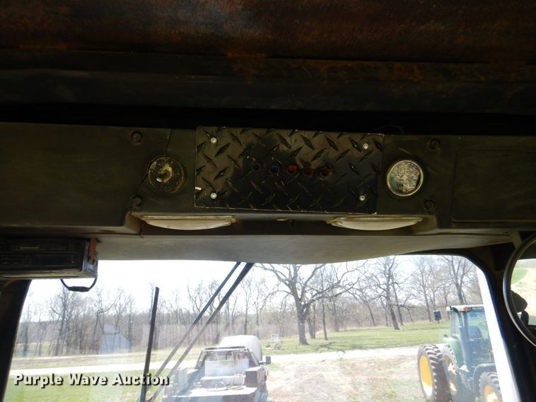 image for item II9878 1980 Steiger Panther III PTA325  4WD tractor