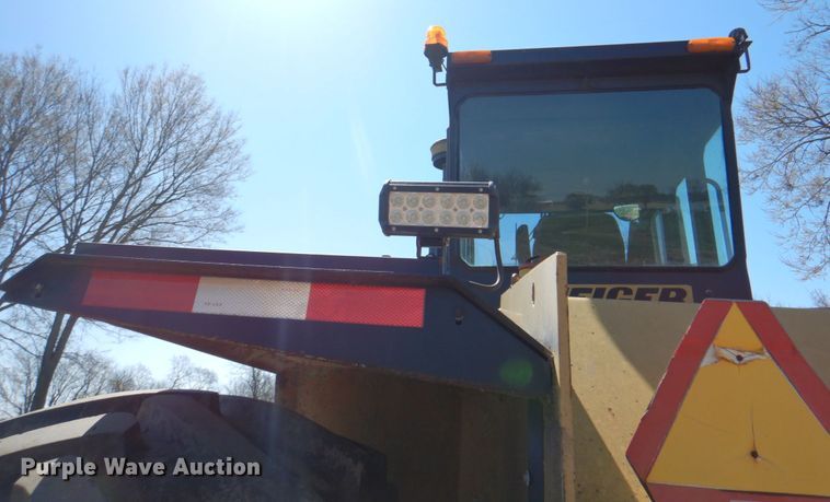 image for item II9878 1980 Steiger Panther III PTA325  4WD tractor