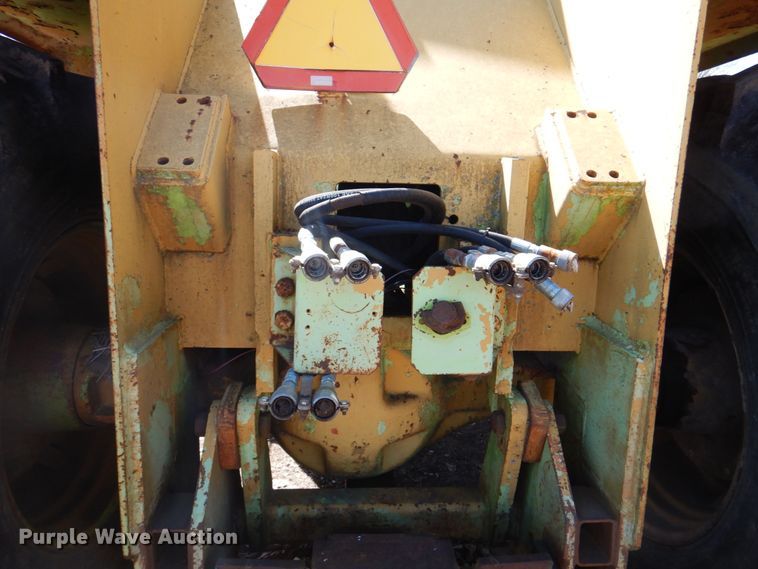 image for item II9878 1980 Steiger Panther III PTA325  4WD tractor