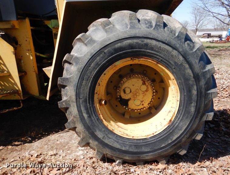 image for item II9878 1980 Steiger Panther III PTA325  4WD tractor