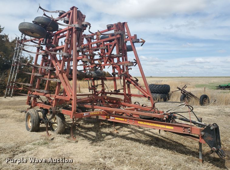 image for item IL9024 Kent Series V  field cultivator