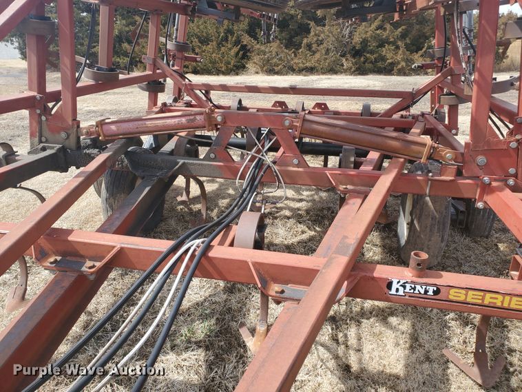 image for item IL9024 Kent Series V  field cultivator