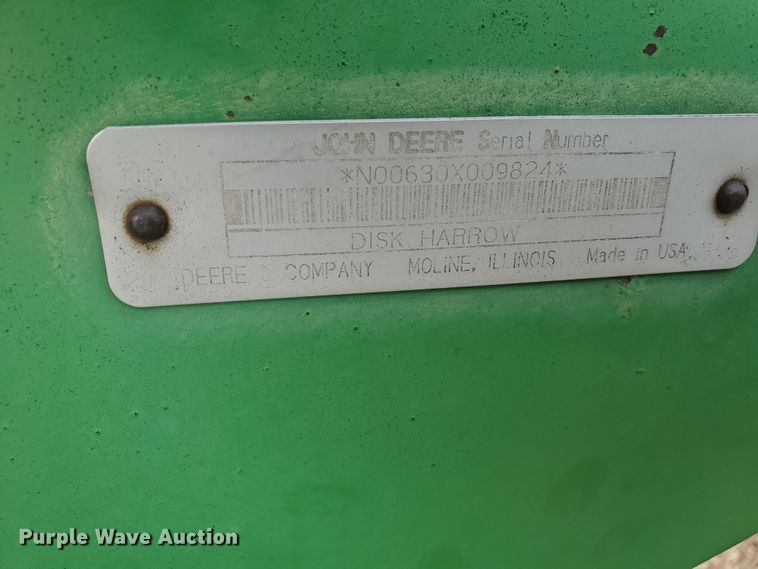 image for item IL9025 John Deere 630  disk