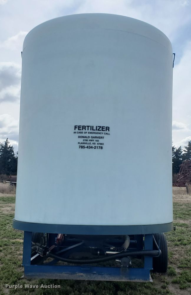 image for item IL9026 Skiles Industries CB-TT 6000  tank trailer