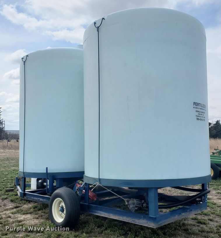 image for item IL9026 Skiles Industries CB-TT 6000  tank trailer