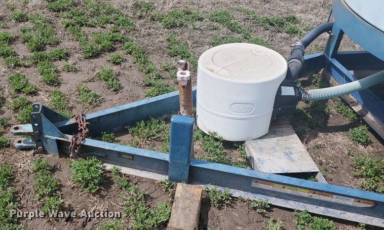 image for item IL9026 Skiles Industries CB-TT 6000  tank trailer