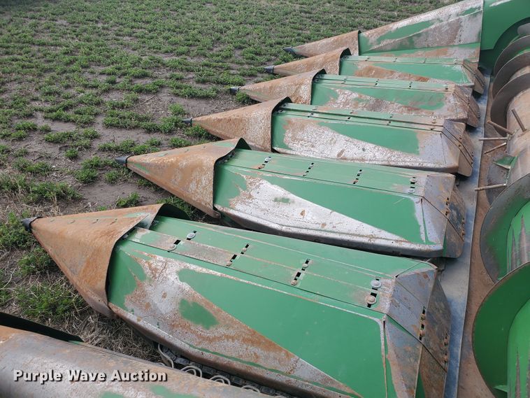 image for item IL9028 John Deere 653A  all-crop head