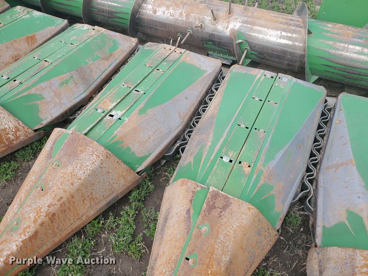 image for item IL9028 John Deere 653A  all-crop head