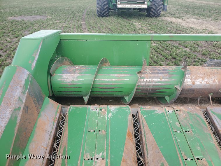 image for item IL9028 John Deere 653A  all-crop head
