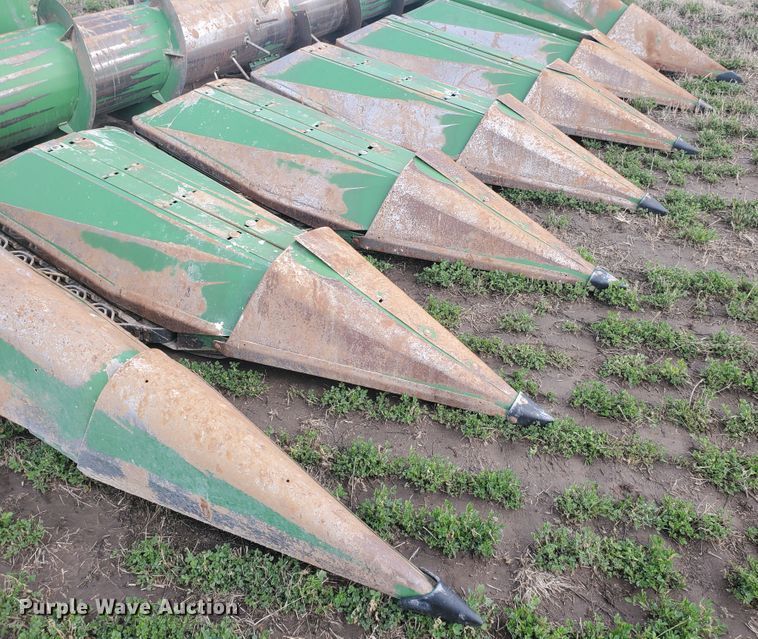 image for item IL9028 John Deere 653A  all-crop head