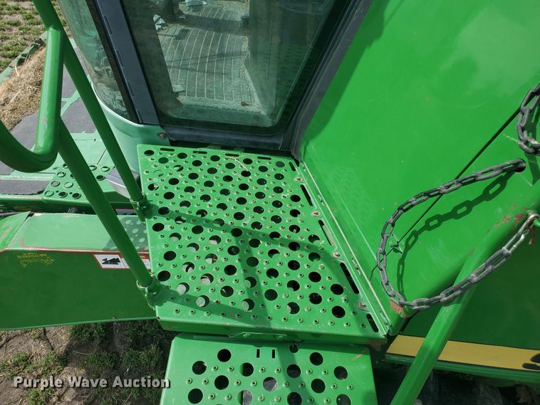 image for item IL9029 1992 John Deere 9600  RWA combine