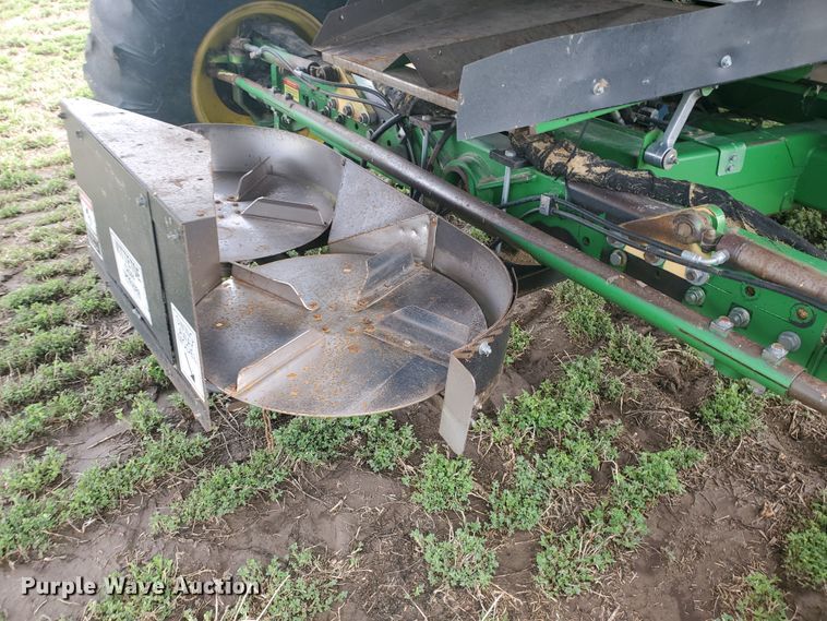 image for item IL9029 1992 John Deere 9600  RWA combine