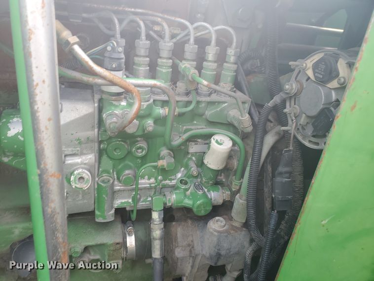 image for item IL9029 1992 John Deere 9600  RWA combine