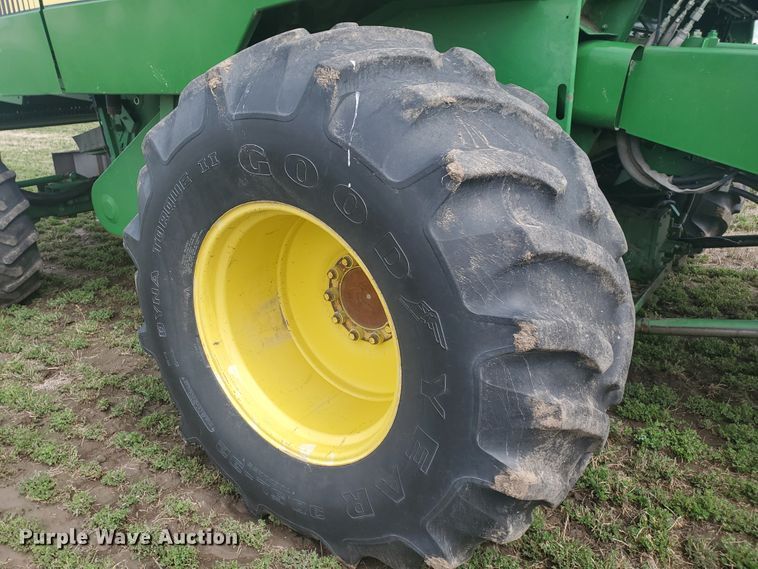 image for item IL9029 1992 John Deere 9600  RWA combine