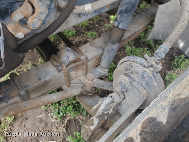 image for item IL9031 1984 International S2200  grain truck