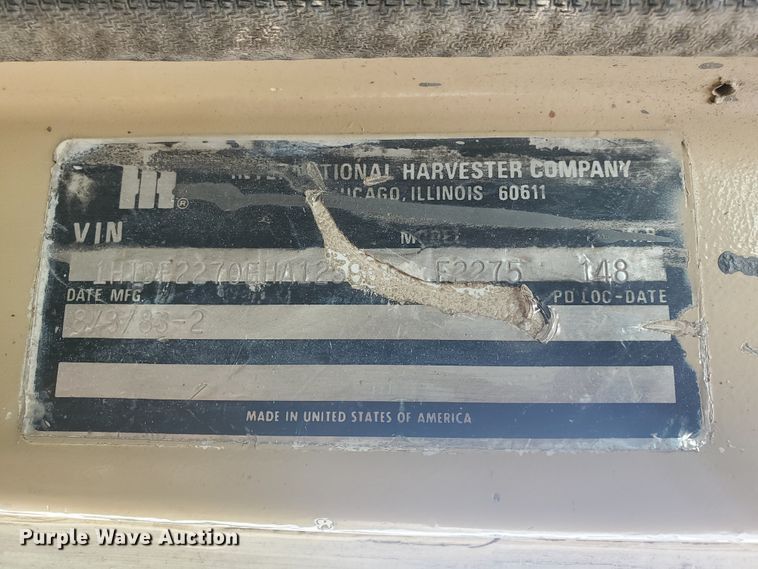 image for item IL9031 1984 International S2200  grain truck