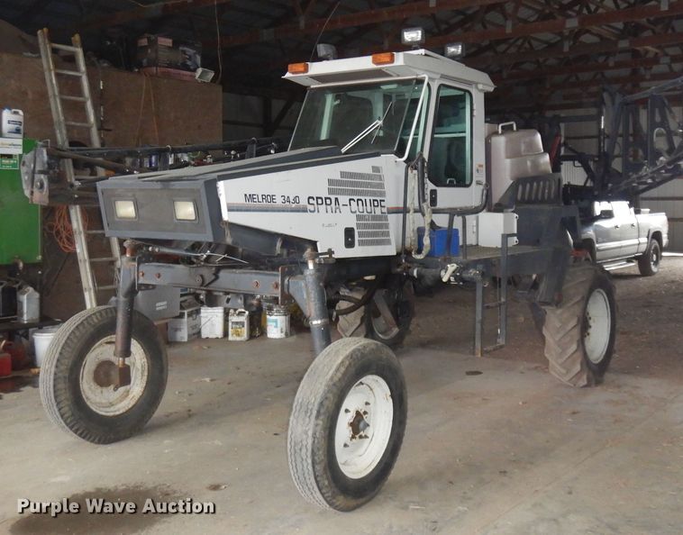 image for item IP9102 1996 SpraCoupe Melroe 3430  sprayer