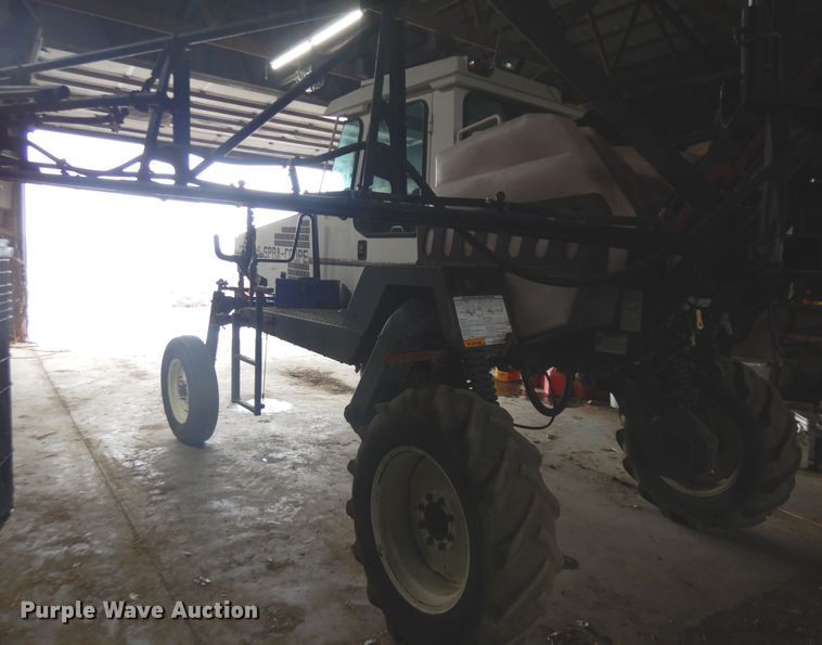 image for item IP9102 1996 SpraCoupe Melroe 3430  sprayer