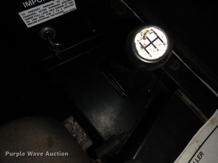 image for item IP9102 1996 SpraCoupe Melroe 3430  sprayer