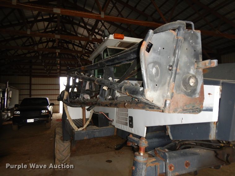 image for item IP9102 1996 SpraCoupe Melroe 3430  sprayer