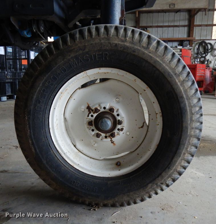 image for item IP9102 1996 SpraCoupe Melroe 3430  sprayer