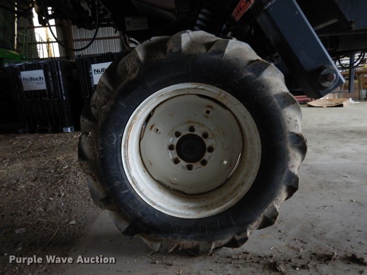 image for item IP9102 1996 SpraCoupe Melroe 3430  sprayer