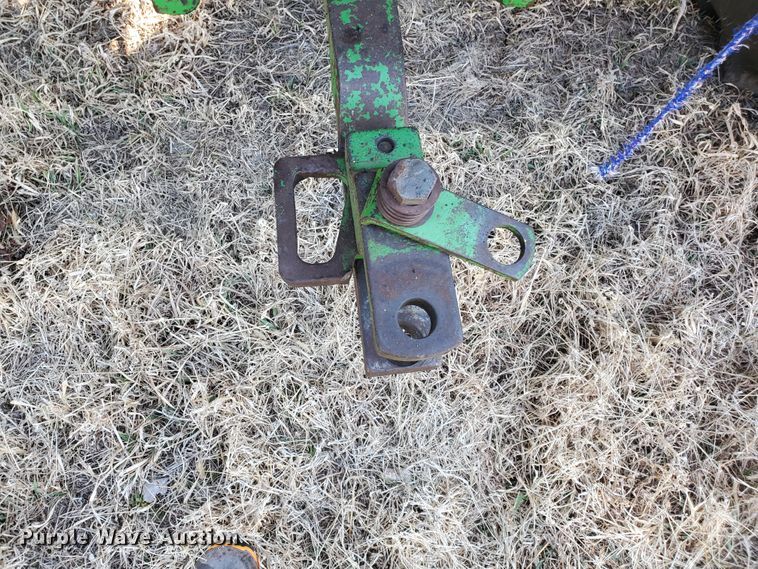 image for item IW9996 1988 John Deere 4450  MFWD tractor