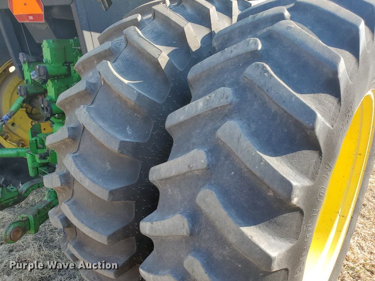 image for item IW9996 1988 John Deere 4450  MFWD tractor