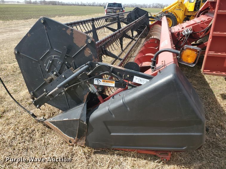 image for item IW9999 1999 Case IH 1020  flex head