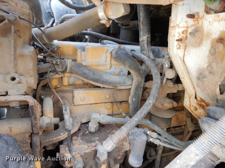 image for item IX9308 2000 International 8100  applicator